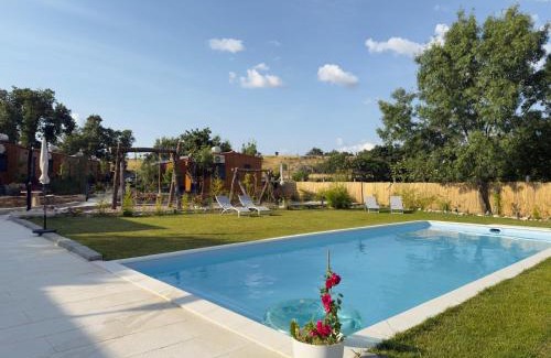 Sendim Complejo | Retiro da Vila