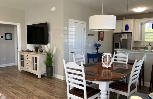 North Myrtle Beach Cabaña | Retreat #2209 - Adorable Cottage in Barefoot Resort