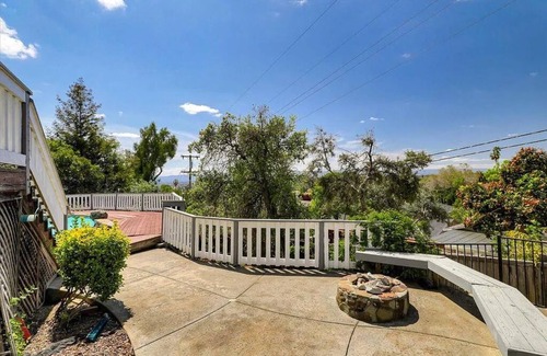 East San Jose Villa | Retreat @ 7B4B villa with Pool, Hot Tub and Amazing View in SF Bay