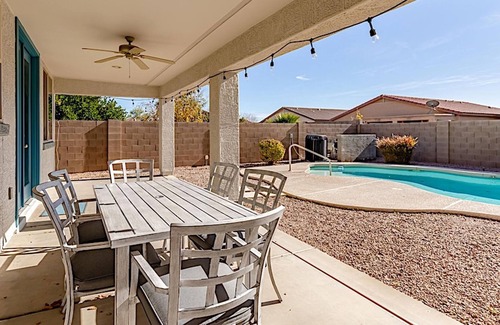 Laredo Ranch Casa | Retreat at San Tan 4BR by Casago