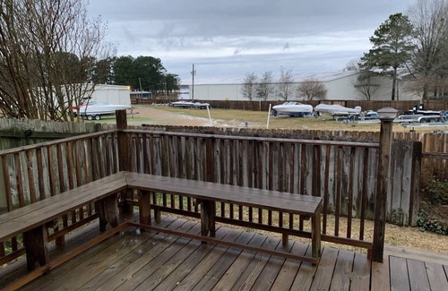 Flowood Casa | Retiro en el hermoso embalse de Ross Barnett