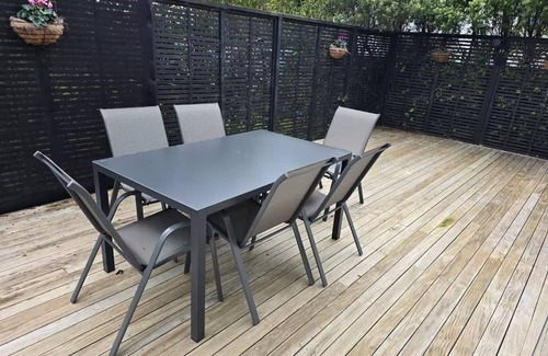 Mangere Bridge Casa | Retreat in Mangere Bridge