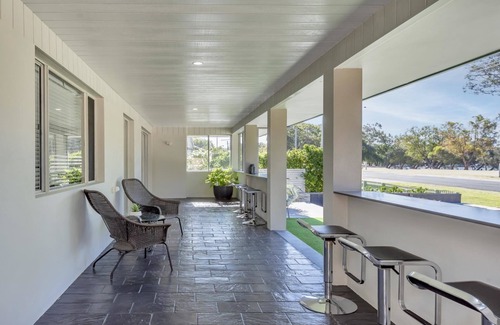 South Yunderup Casa | Retreat on the Murray. Riverfront modern home with private jetty.