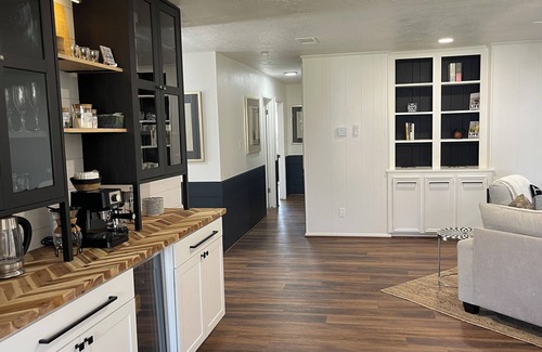 Conroe Casa | Retreat @ “The One” Enjoy your own Movie Theater!