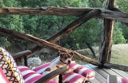 Leakey Cabina | Retreat To Mill Creek Canyon, Leakey TX