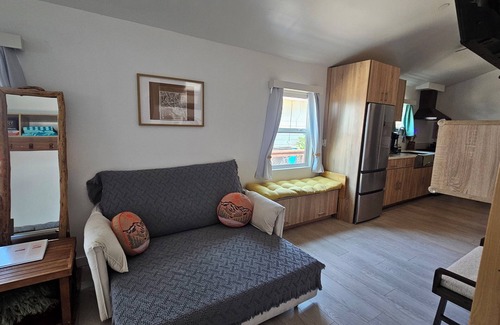 Logan Heights Casa | Retreat to SD: FamilyFriendly, Conventions,Dowtown,Petco Park,Rady Shell,Beaches