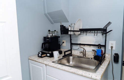 Wynnefield Apartamento | Retreat to this harmonious and tranquil apartment in the quiet neighborhood.