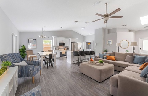 Indian Point Casa | Retreat with Heated Pool in a Serene Community