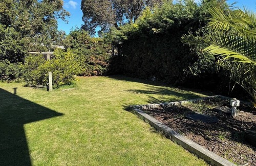 Waimarama Casa | Retro at Heart - Beach Getaway