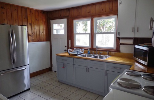 North Carolina Coast Cabaña | Retro beach cottage w/ modern touch - in the heart of Carolina Beach