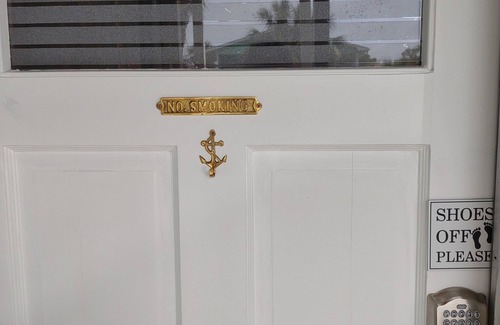 North Carolina Coast Cabaña | Retro beach cottage w/ modern touch - in the heart of Carolina Beach
