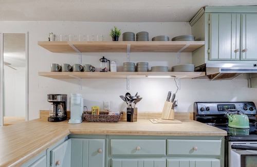 Bloomingdale Casa | Retro Meets Modern - Two Houses - Sleeps 16+
