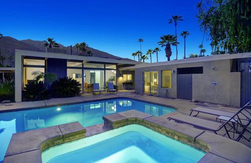 Twin Palms Casa | Retro Rendezvous Pool and Spa MidCentury Modern Home