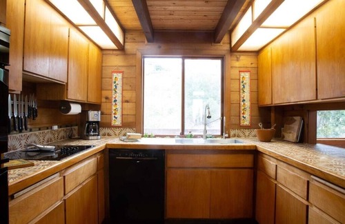 Solana Beach Casa | Retro Retreat: Ocean & Lagoon Views & Super Fun!