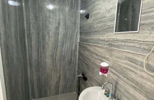 Pendik Cabina | Retro Suites