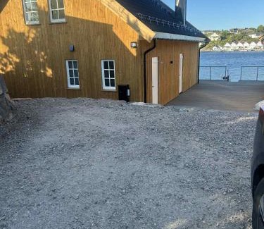 Flekkerøy Casa | Rett i sjøkanten