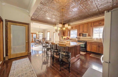 Lake Harmony Casa | Reunions, Retreats, Lakefront, 3 Houses, Game Rooms, 2 Pool Tables, 3 Hot Tubs