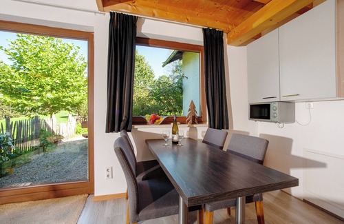 Jungholz Apartamento | Apartamento de vacaciones "Reuterwanne" con vistas a la montaña, gran jardín y terraza privada
