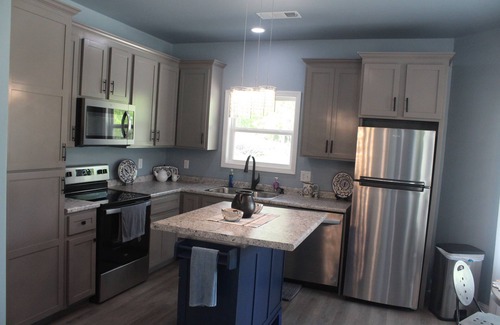 Eastman Casa | Revelation House