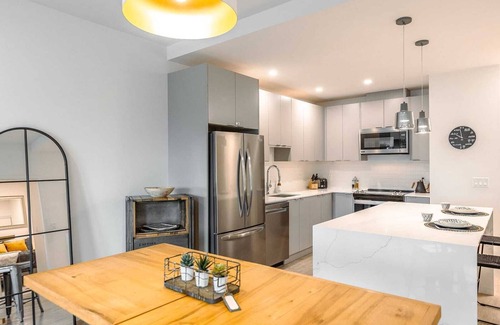 Revelstoke Condominio | Revelstoke Alpine Retreat - RARE One-Bedroom Condo
