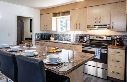 Revelstoke Casa | Revelstoke - Downie Cottage