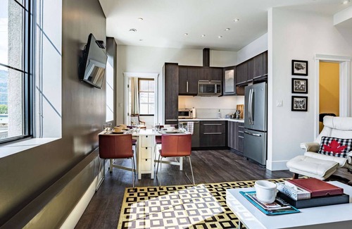Revelstoke Condominio | Revelstoke - In the Heart Of It All