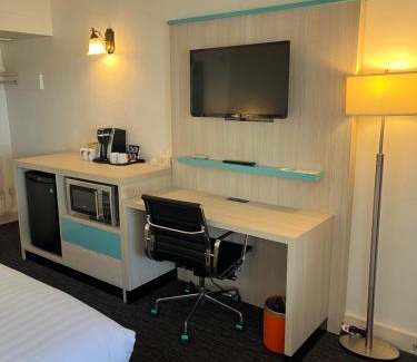 Revelstoke Hotel | Revelstoke Lodge