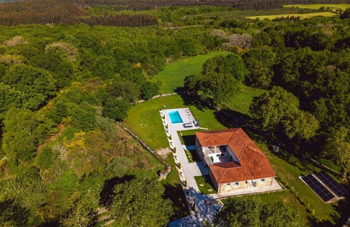 Monterroso Cabaña | Reverence Villas Fufin