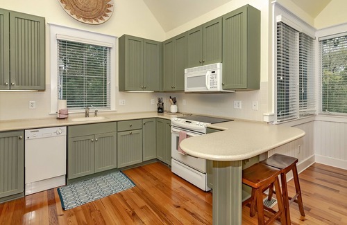 Cape Fear Station Casa | Reverse floor plan cottage with screened in porch. Nature views!