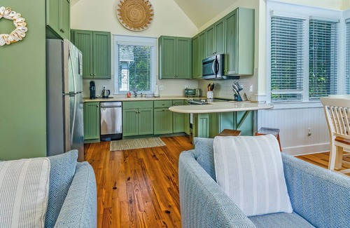 Cape Fear Station Casa | Reverse floor plan cottage with screened in porch. Nature views!