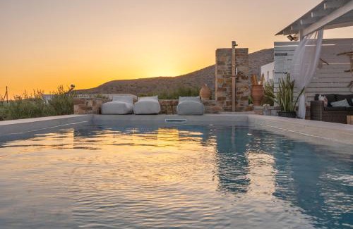 Ios Casa | Revery Villa