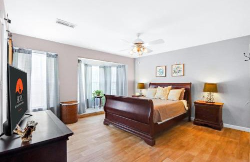 Dripping Springs Casa | Revival DSTX LLC - Bed & Breakfast