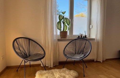 Baden Casa | revLIVING Haus Clara am Berg mit kleinem Garten