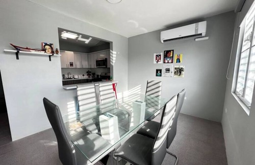 Borinquen Apartamento | Revolutionary Escape! 3-BD Lolita Lebron Suite w/Balcony, 4 mins from Crash Boat