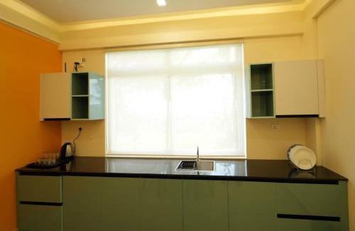 Sulthan Bathery Hotel | Revoura Heights Apartments
