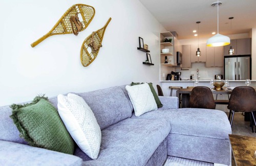 Revelstoke Condominio | Revy's Stellar Retreat