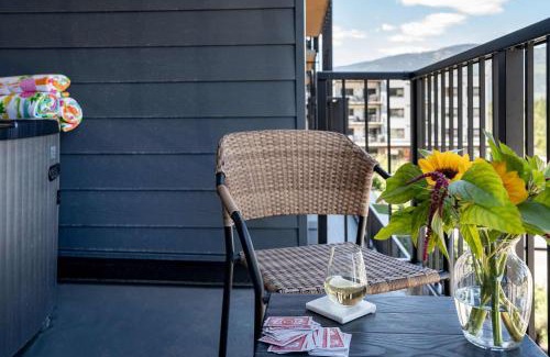 Revelstoke Apartamento | Revytalise - Cozy 3 Bedroom Condo