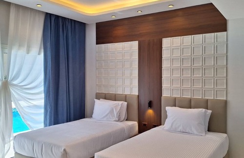 Al Ahyaa Hotel | Rewaya Majestic Resort