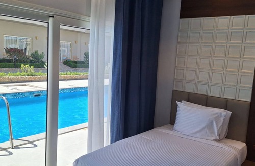 Al Ahyaa Hotel | Rewaya Majestic Resort