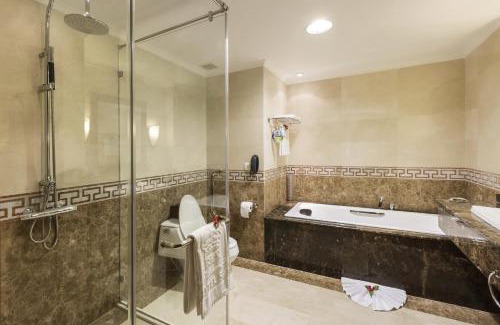Dong Khoi Hotel | Rex Hotel