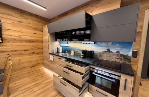 Pec pod Snezkou Apartamento | Rezidence Krakonoš 105 by Interhome