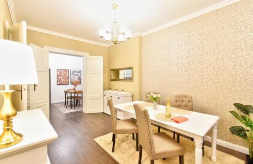 Karlovy Vary Apartamento | Rezidence Makart Apartment