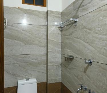 Kozhikode Cabina | RF Tower Lodge