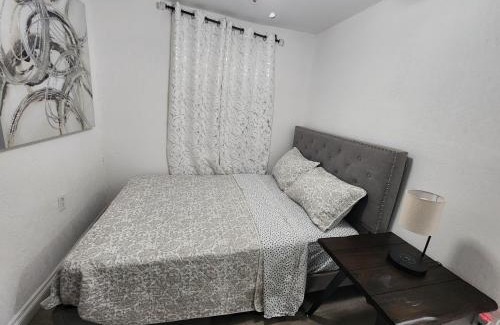 Los Angeles Apartamento | RGS cottage in Los Angeles