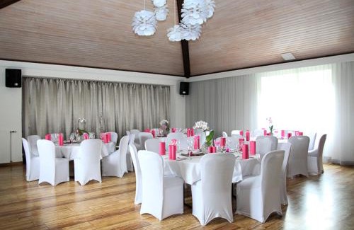 Petersberg Hotel | Rhönblick Landhotel - Restaurant - Countrypub