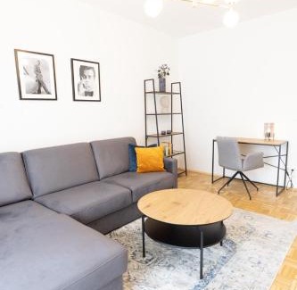 Lahnstein Apartamento | Rhein-Lahn Living - Modernes Design - Kontaktloser Zugang - Zentrale Lage nahe Rhein und Martinsburg - Apartments mit Küche & Wohnzimmer