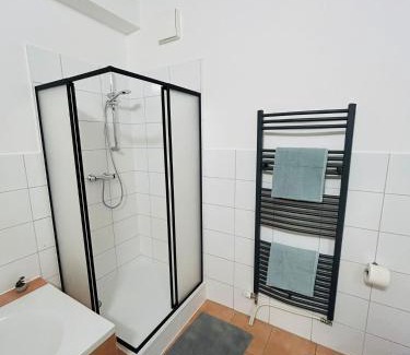 Rheidt Apartamento | RheinZeit Apartment Köln Bonn