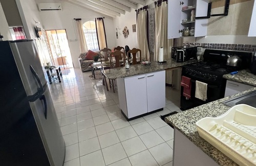 Rhyne Park Village Apartamento | Rhyne Park Inn: Apartamento independiente de 2 camas con aire acondicionado parcial y WiFI