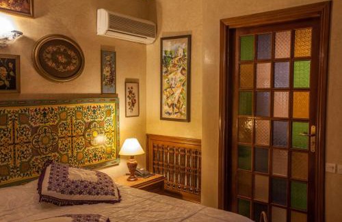 Harhoura Casa | Riad Alhambra