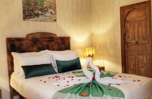 Tahala Casa | Riad Belikoss Pool & SPA